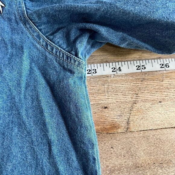 Vintage Christmas denim button down embroidered reindeer shirt Christmas large 1 - Picture 8 of 9